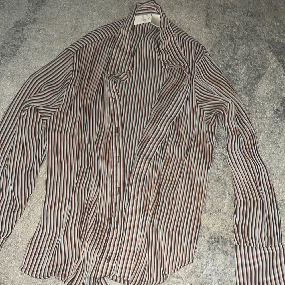 Vintage button down 🤎💙